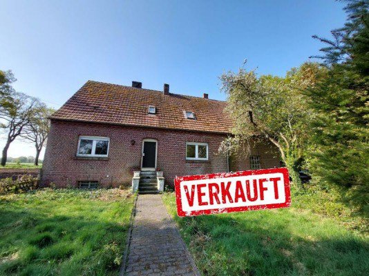 Hauptbild ++ VERKAUFT ++ **Landhaus ANNO 1936** auf knapp 1,2 ha Land & Wiese im Bieterverfahren - provisionsfrei