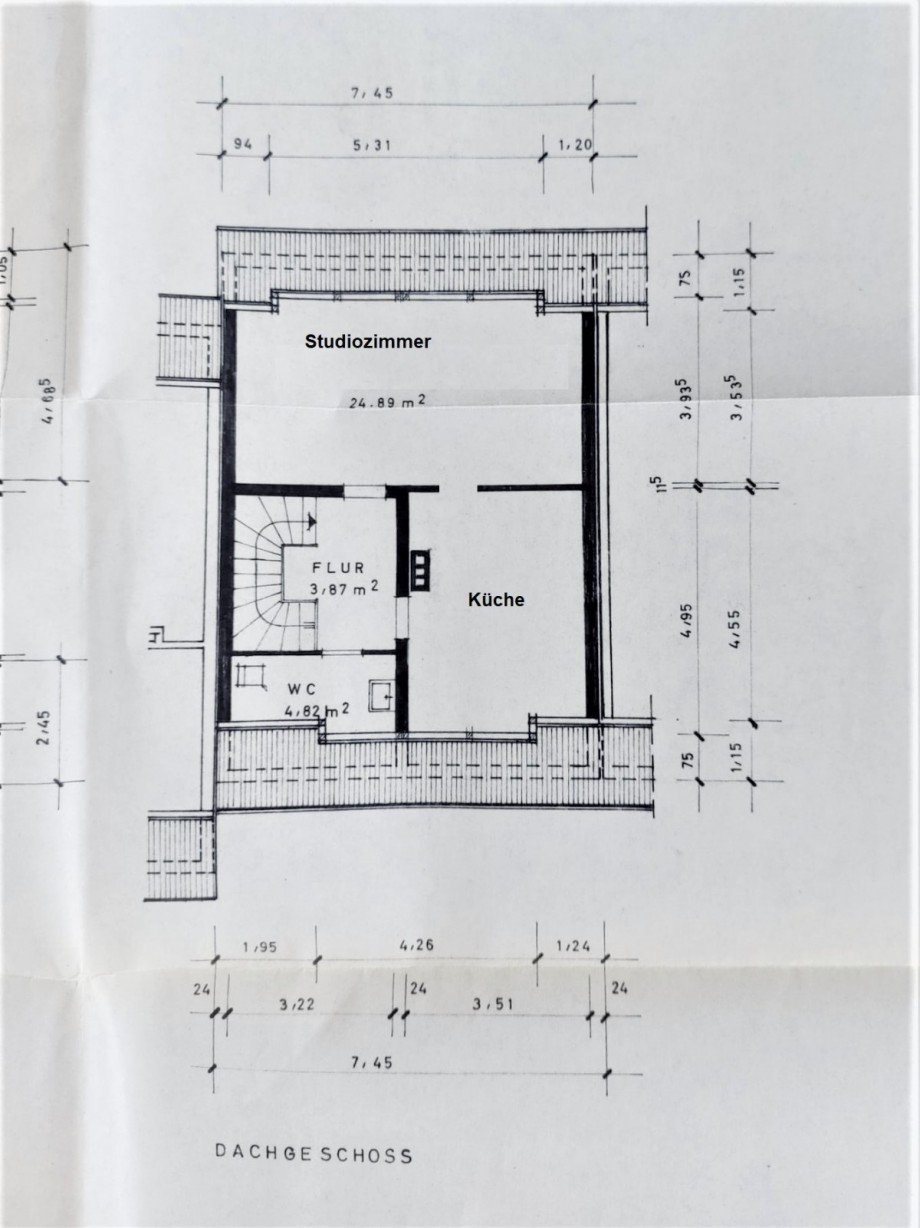 Dachgeschoss Reihenmittelhaus Br�hl
