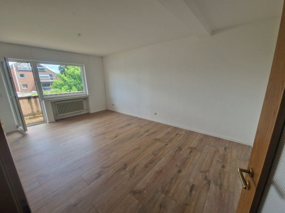 1. OG Schlafzi Reihenmittelhaus Br�hl